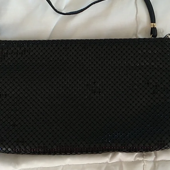 Whiting and Davis chain-mesh purse - Picture 2 of 6